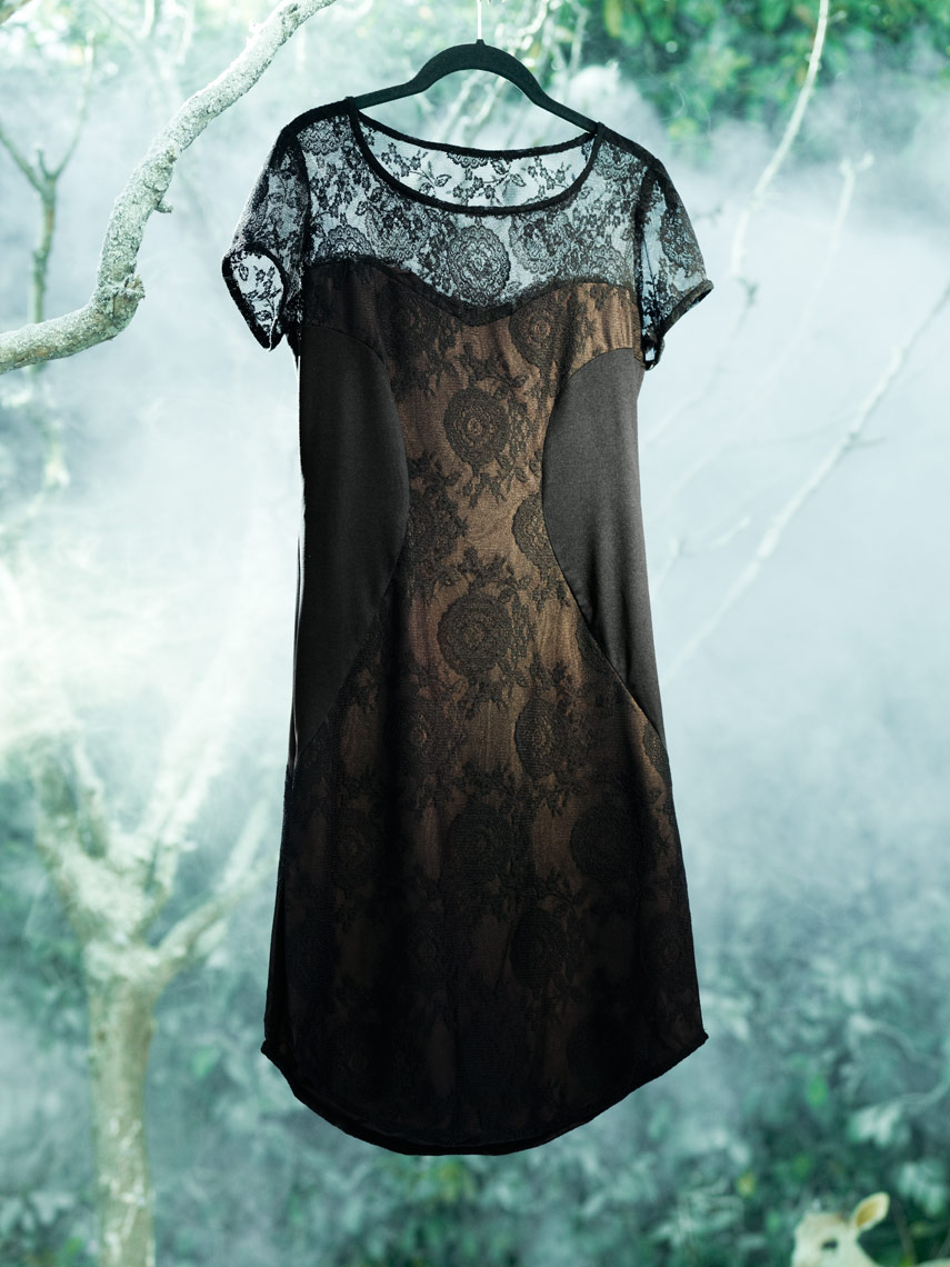 black-lace-dress-no-SAYA-0003.jpg