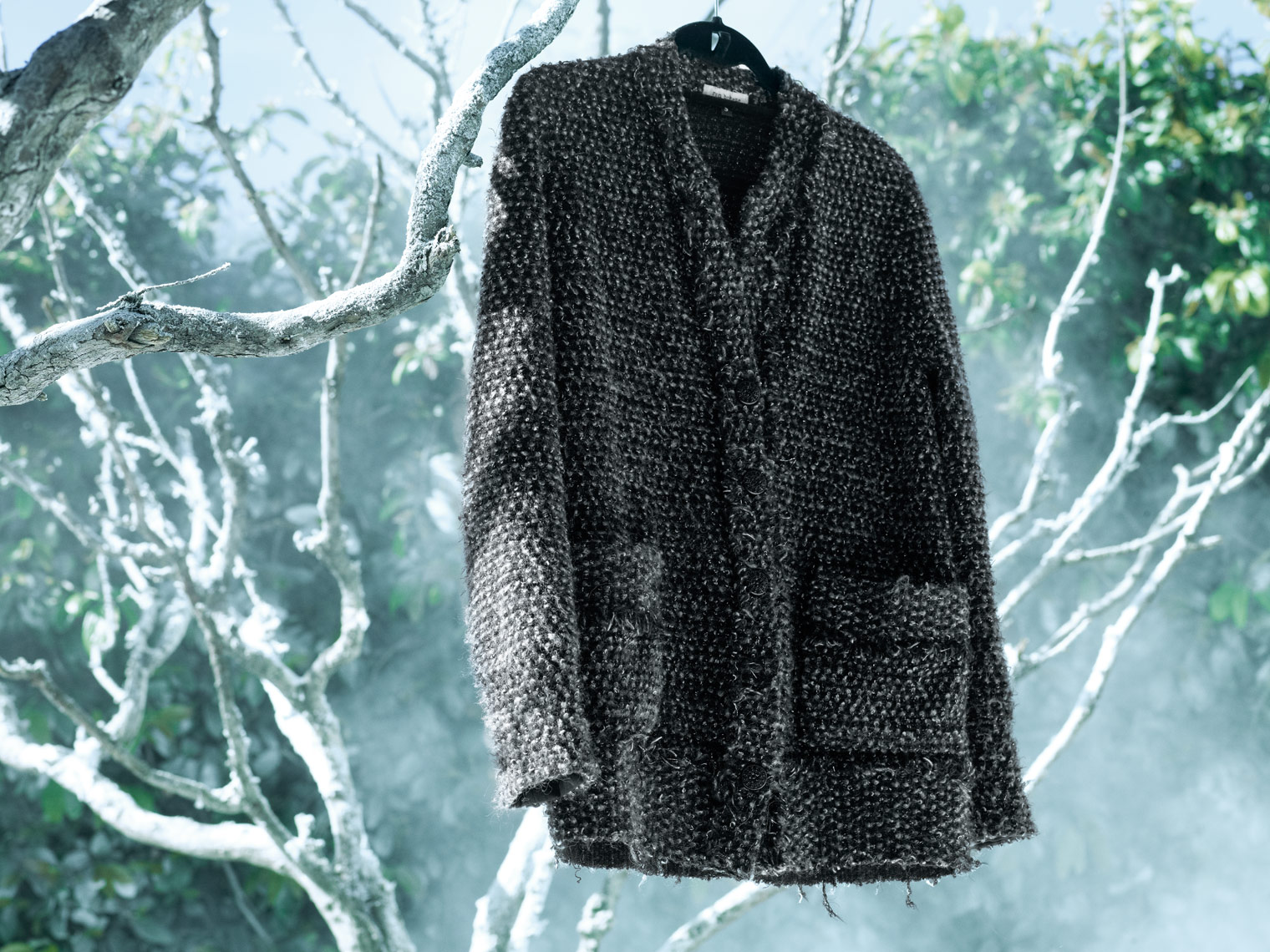 chanel-boyfriend-sweater0001.jpg